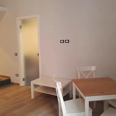 Umberto 2* Vietri